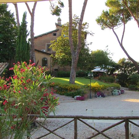 Parco Delle Nazioni - Relax Grand Resort Castel di Decima Екстериор снимка